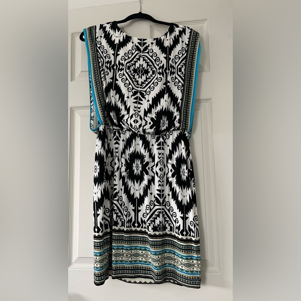 Size 6 women’s dress
